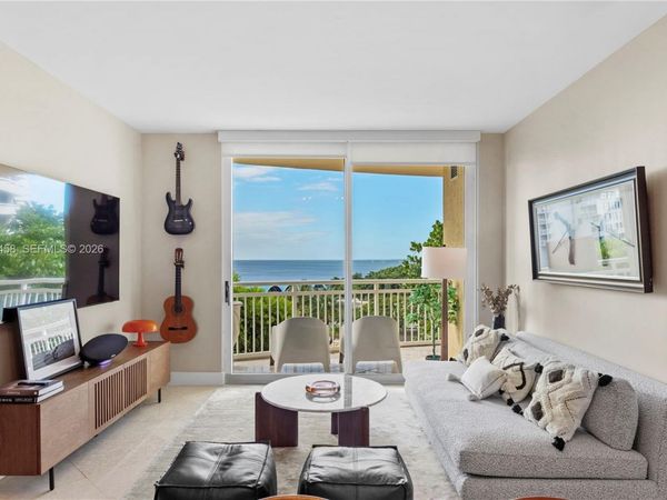 2475 Brickell Ave , Unit 708, Miami, FL 33129