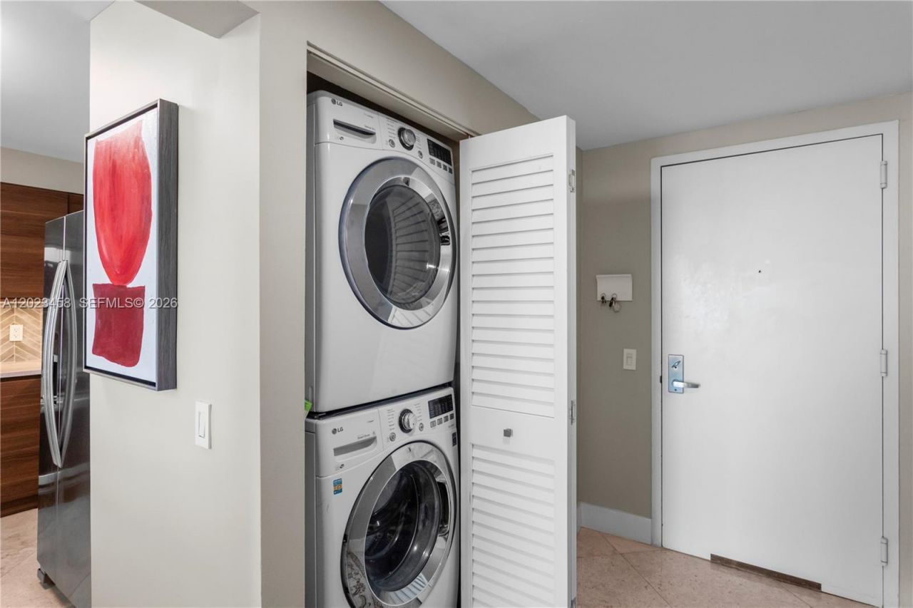2475 Brickell Ave , Unit 708, Miami, FL 33129 Photo