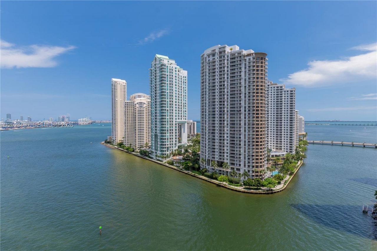 300 Biscayne Blvd Way , Unit 1704, Miami, FL 33131 Photo