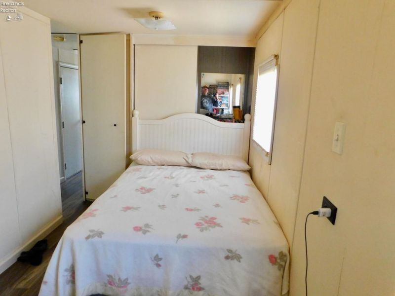 532 Stan Drive, Huron, OH 44839 Photo 8