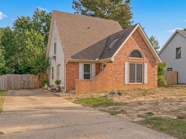 4716 Sanderson Lane, Jonesboro, AR 72404