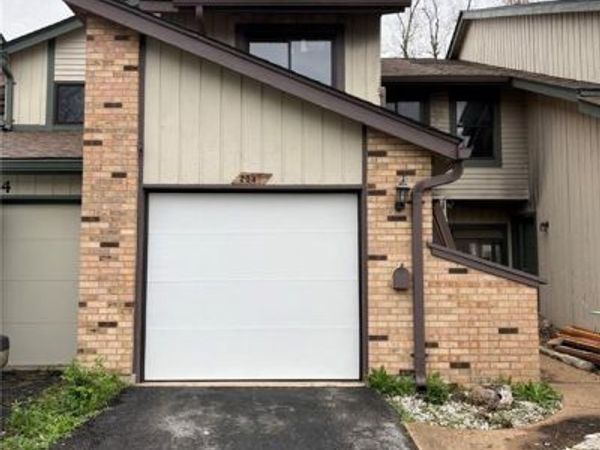 2042 Silent Spring Drive , Maryland Heights, MO 63043