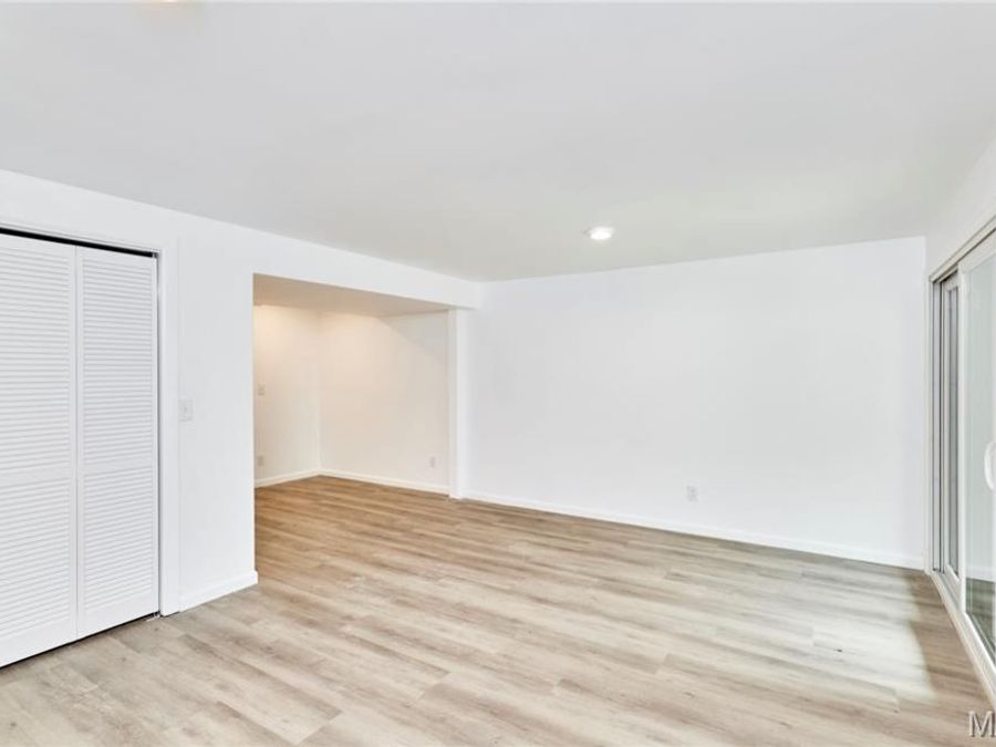 Property Image 76