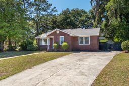 1428 Monitor Street photo 4