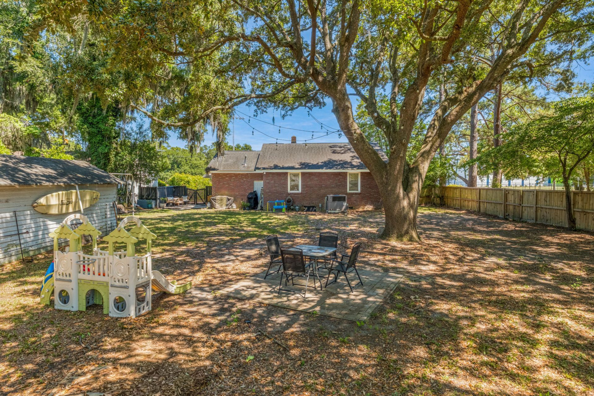 1428 Monitor Street Photo 26
