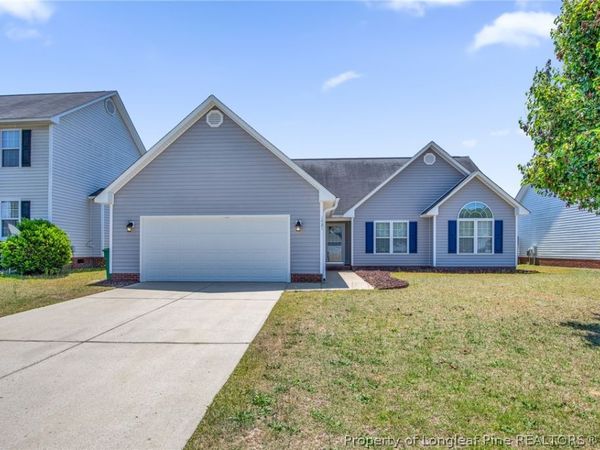 1421 Avoncroft Drive, Fayetteville, NC 28306