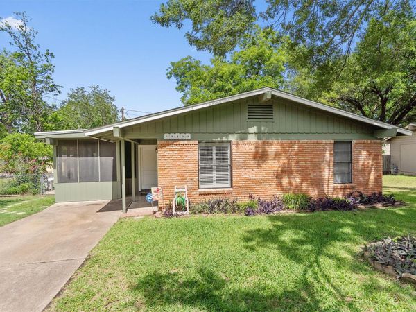 8405 Sequoia DR, Austin, TX 78758