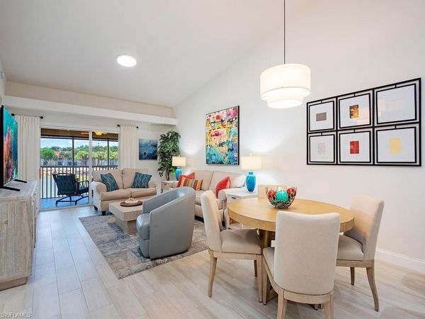 2790 Cypress Trace CIR, Unit 2226, NAPLES, FL 34119