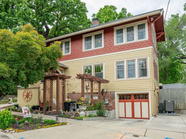 3317 Woodland Avenue, Des Moines, IA 50312