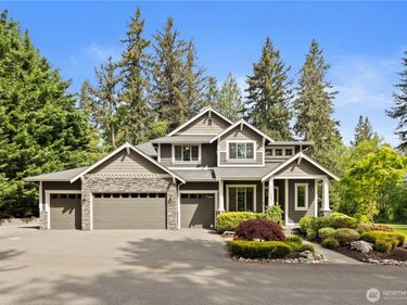 21002 SE 216th Way , Maple Valley, WA 98038