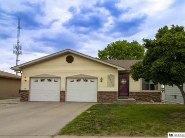3740 N 22nd Street , Lincoln, NE 68521
