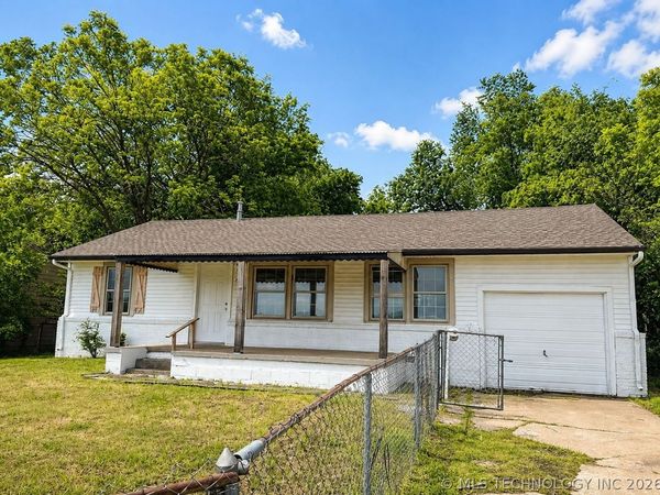 7314 E Newton Place , Tulsa, OK 74115