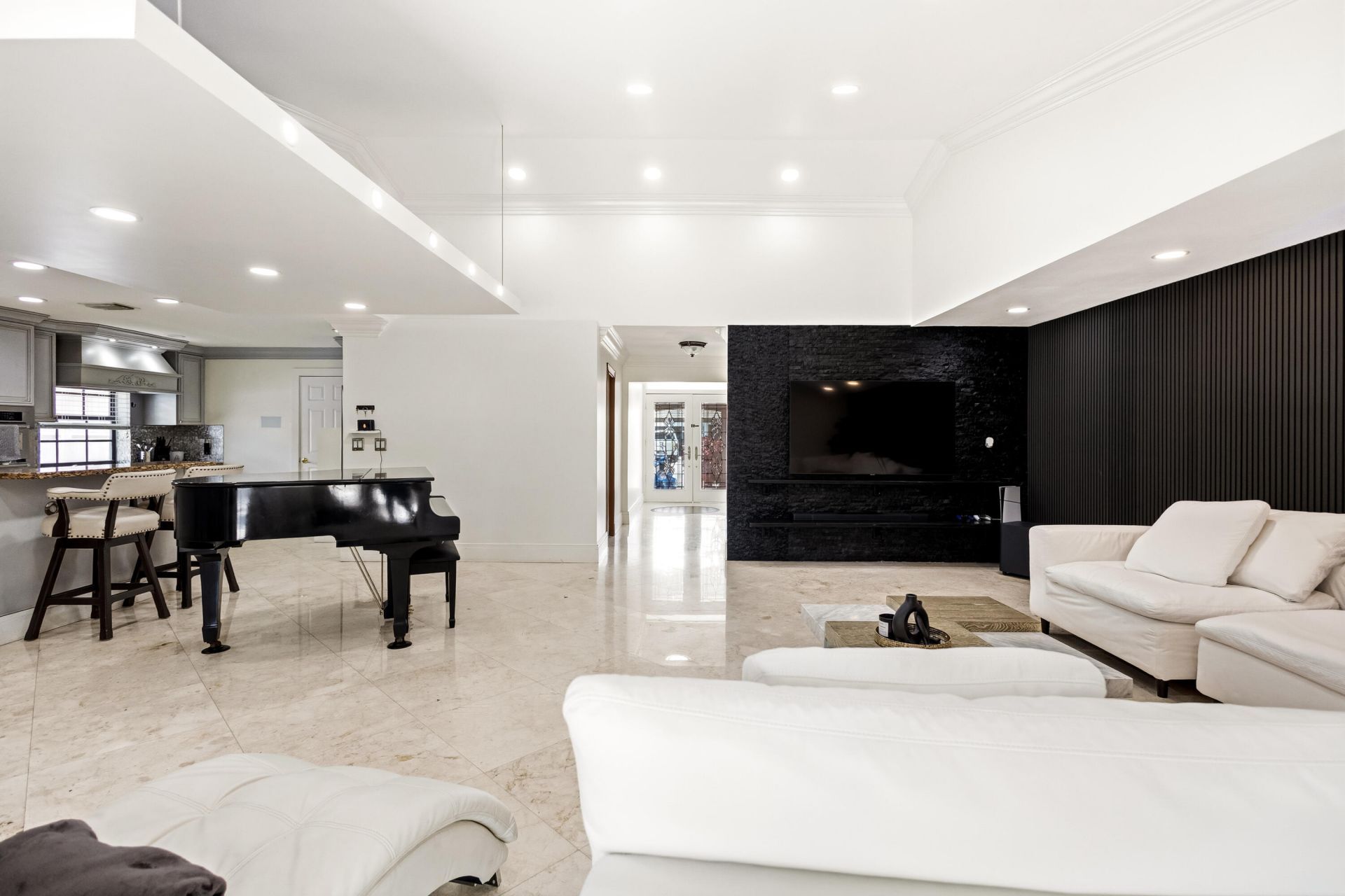 5223 Deerhurst Crescent Circle, Boca Raton, FL 33486 Photo
