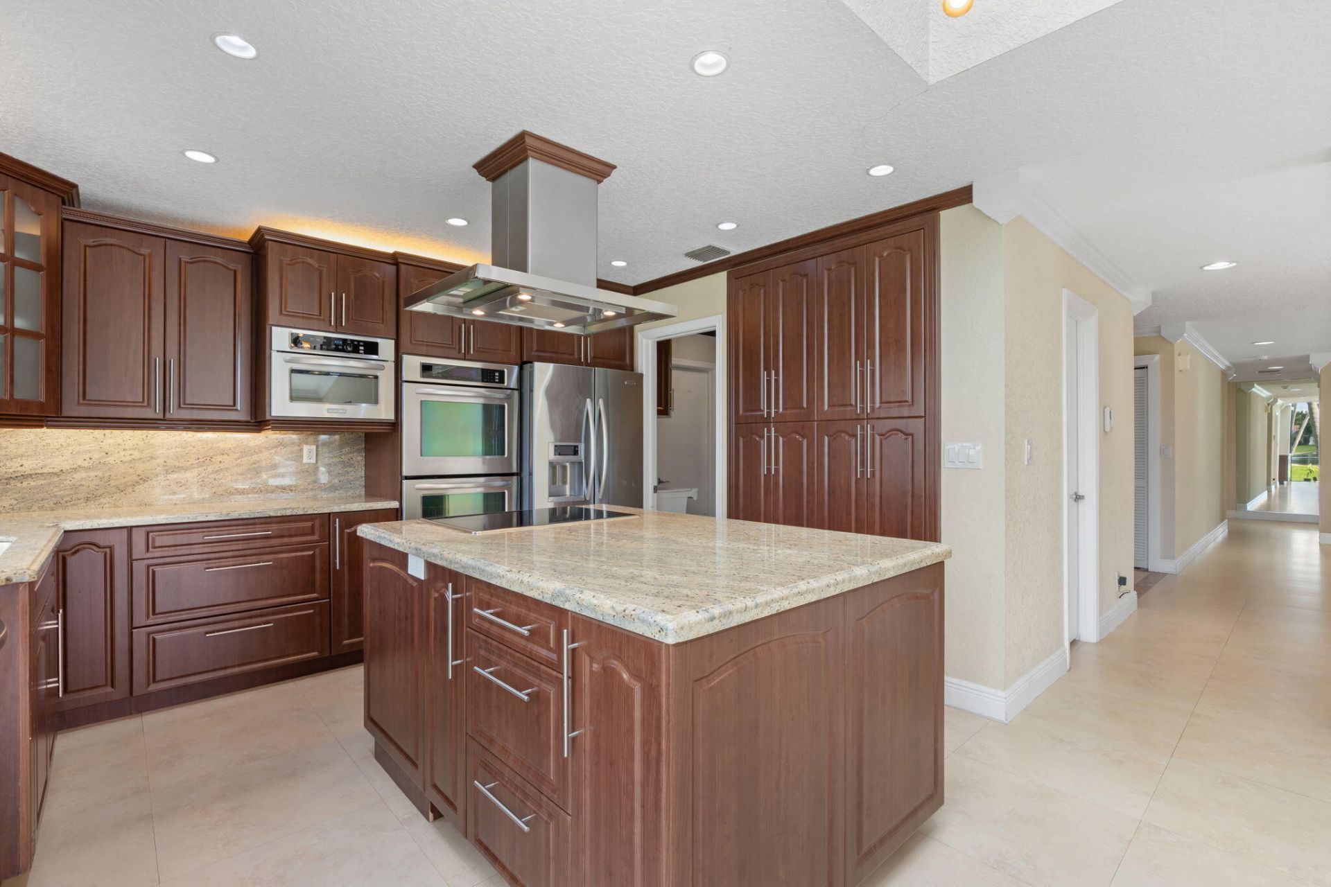 11220 NW 2nd Manor, Coral Springs, FL 33071 Photo