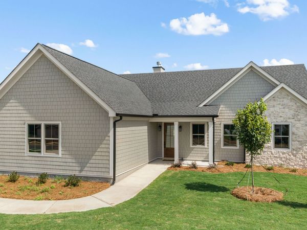 1091 Madison Hills Drive, Madison, GA 30650