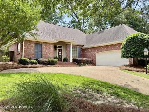 127 Bellemeade Trace, Clinton, MS 39056