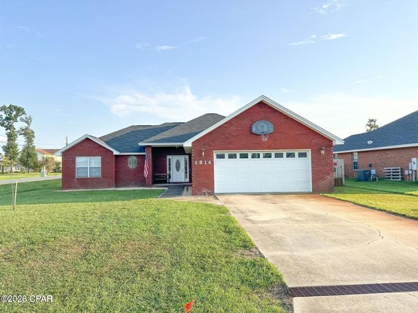 1814 Bowman Lane , Lynn Haven, FL 32444
