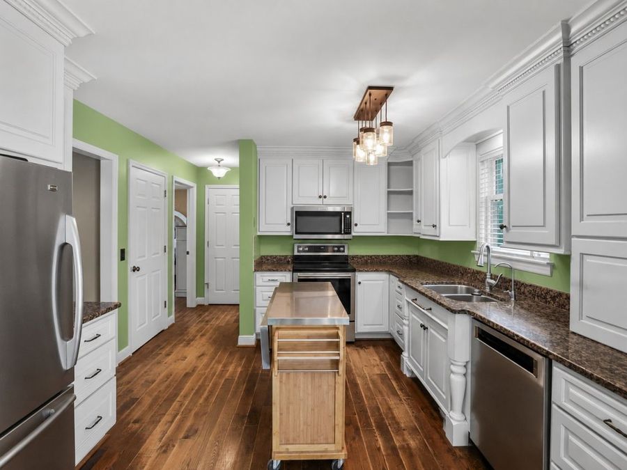 Property Image 4