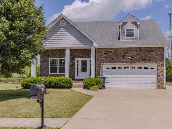 337 Ivy Bend Cir, Clarksville, TN 37043
