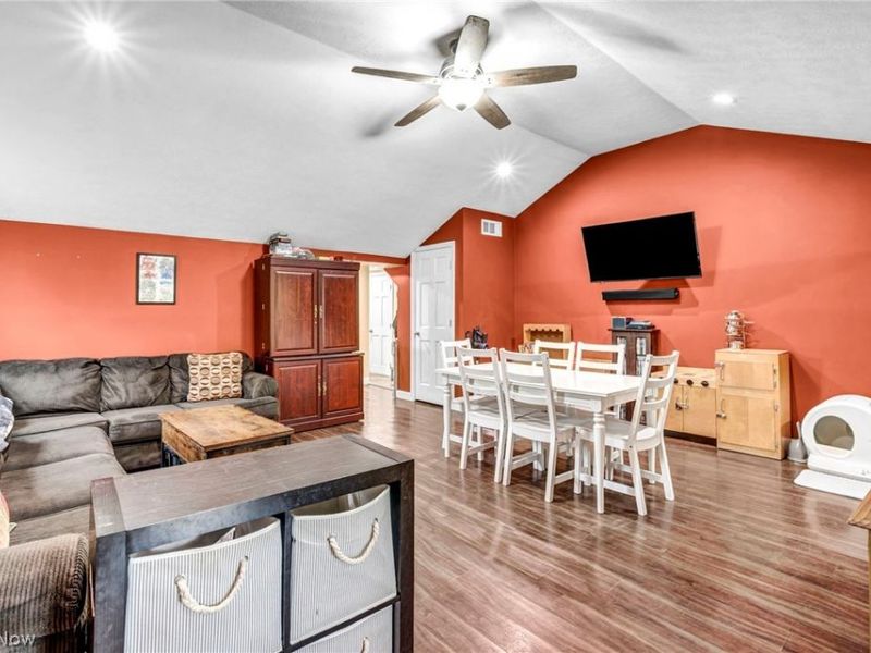 4705 State Route 303, Ravenna, OH 44266 Photo 6