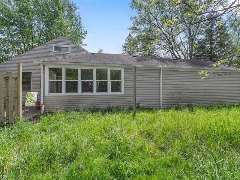 23804 Blackburn Road , Oakwood, OH 44146 Photo 5