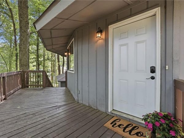 365 Kendrix Road, Sugar Hill, GA 30518