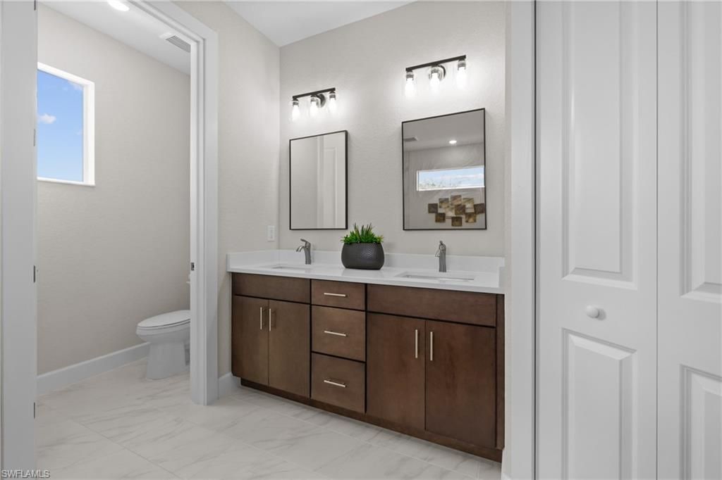 8738 Lakefront Ct, Fort Myers, FL 33908 Photo
