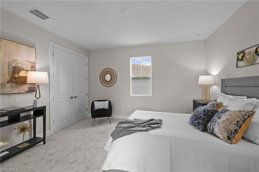 8738 Lakefront Ct, Fort Myers, FL 33908 Photo