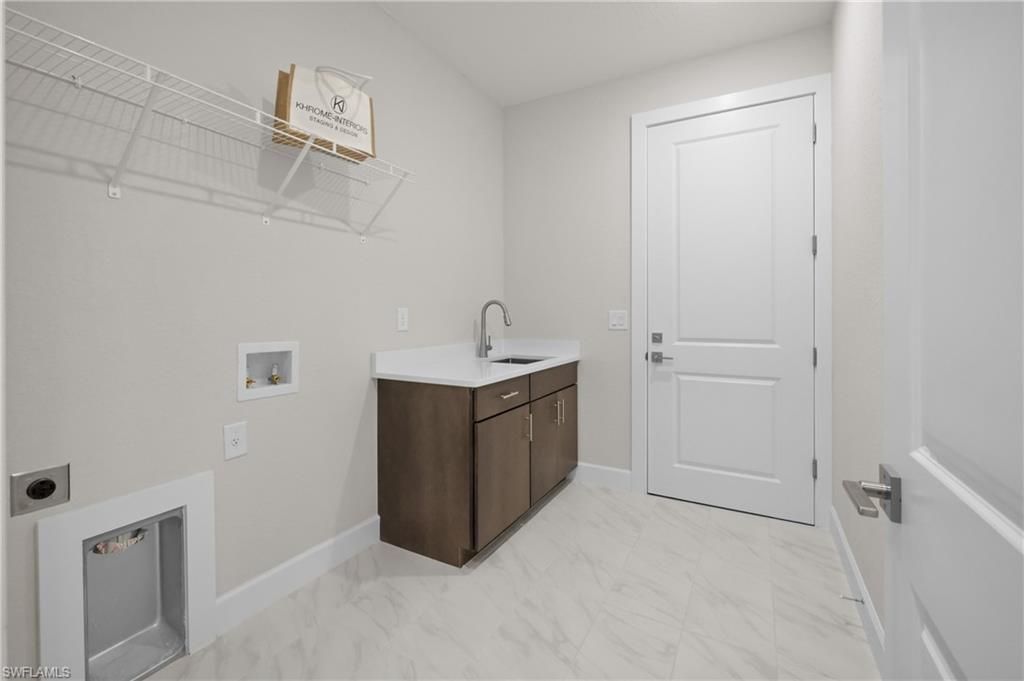 8738 Lakefront Ct, Fort Myers, FL 33908 Photo