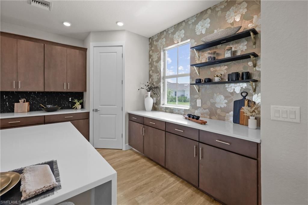 8738 Lakefront Ct, Fort Myers, FL 33908 Photo