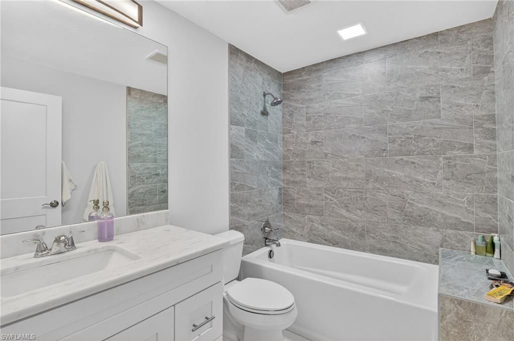 15371 River Vista Dr, Unit 803, North Fort Myers, FL 33917 Photo