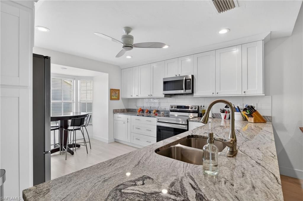15371 River Vista Dr, Unit 803, North Fort Myers, FL 33917 Photo