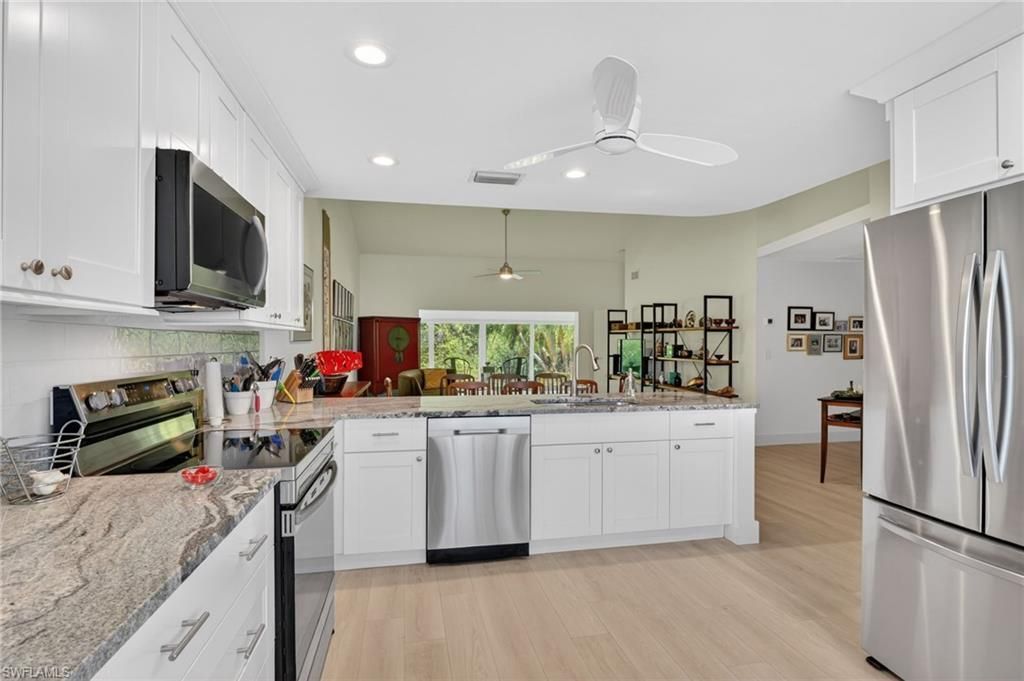 15371 River Vista Dr, Unit 803, North Fort Myers, FL 33917 Photo