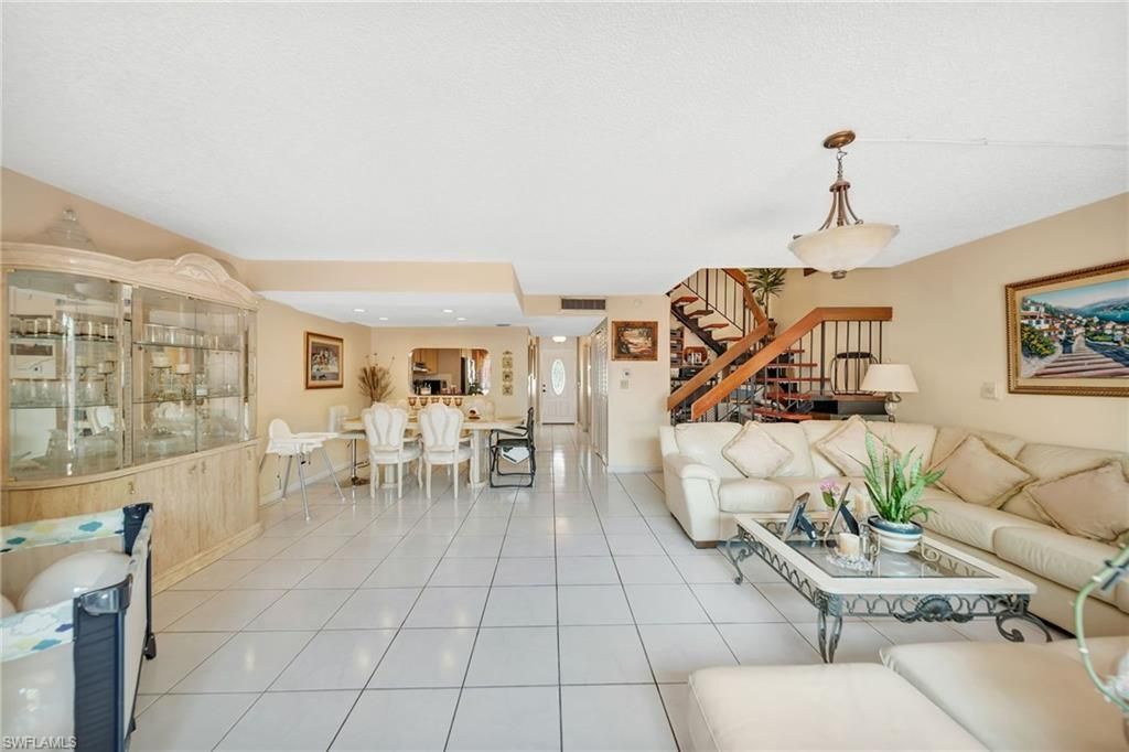 14154 Kendale Lakes Cir , Miami, FL 33183 Photo