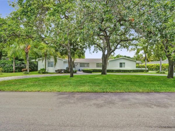 13820 SW 73rd Ave , Palmetto Bay, FL 33158