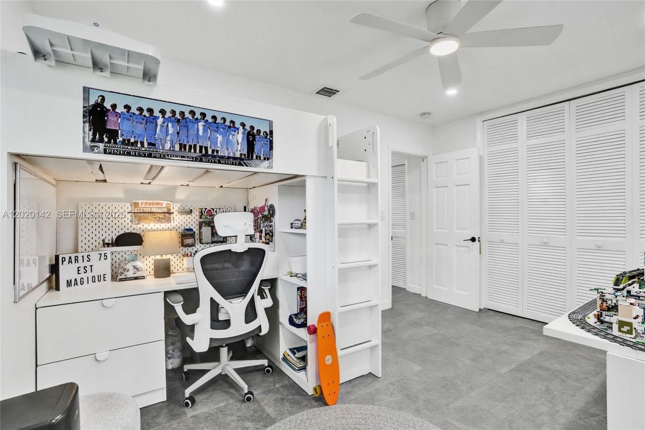 13820 SW 73rd Ave, Palmetto Bay, FL 33158 Photo