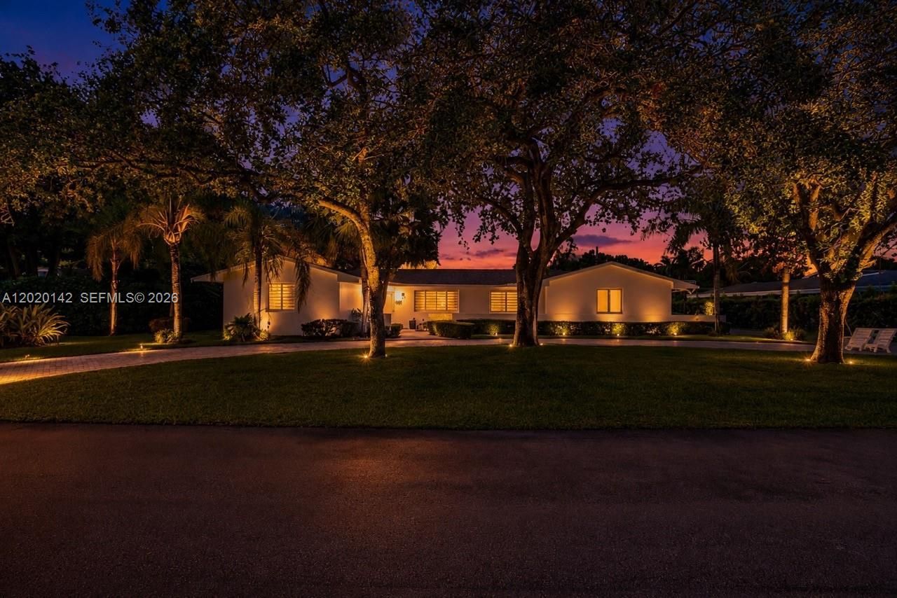 13820 SW 73rd Ave, Palmetto Bay, FL 33158 Photo