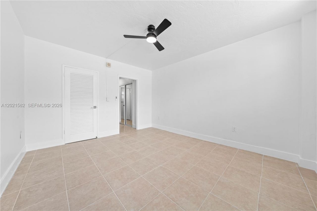 1300 Lincoln Rd, Unit D204, Miami Beach, FL 33139 Photo