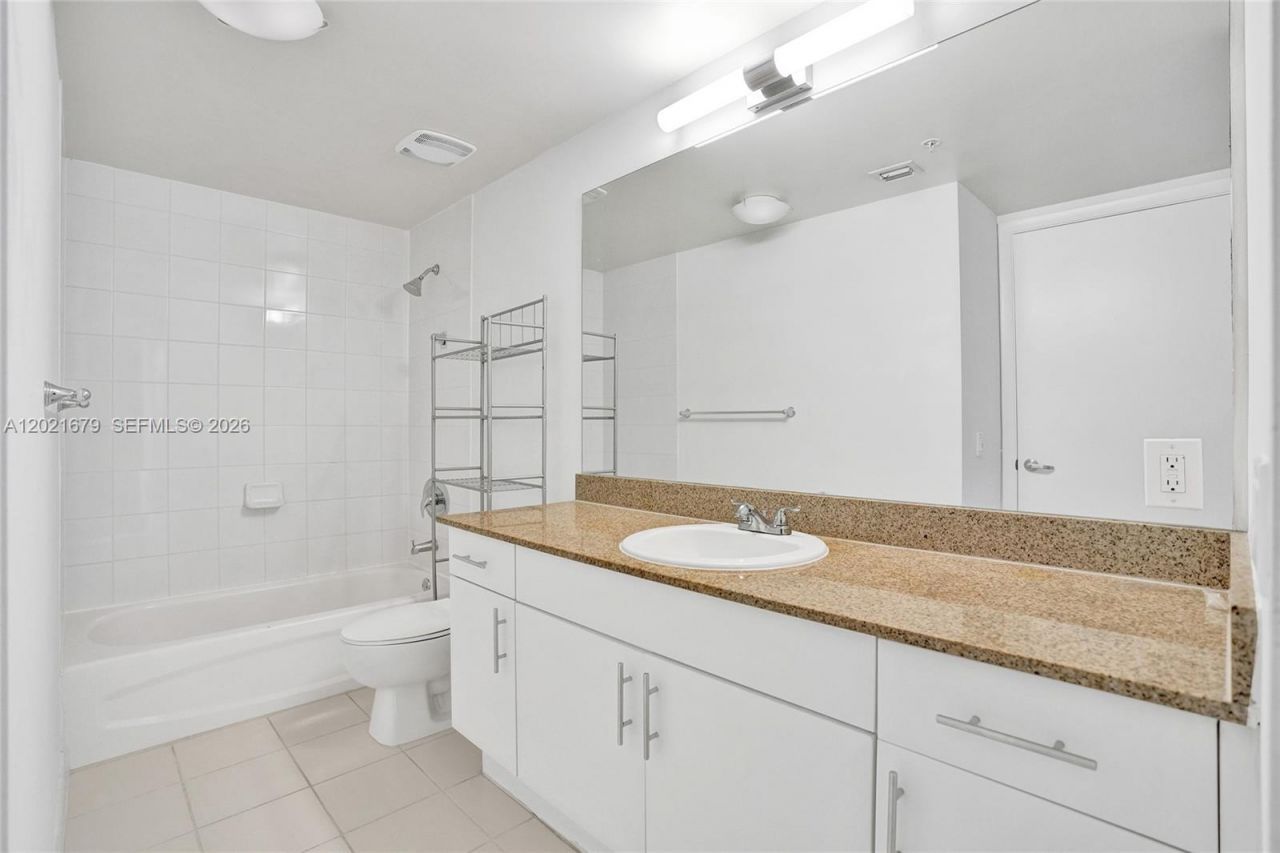 1861 NW S River Dr , Unit 1002, Miami, FL 33125 Photo