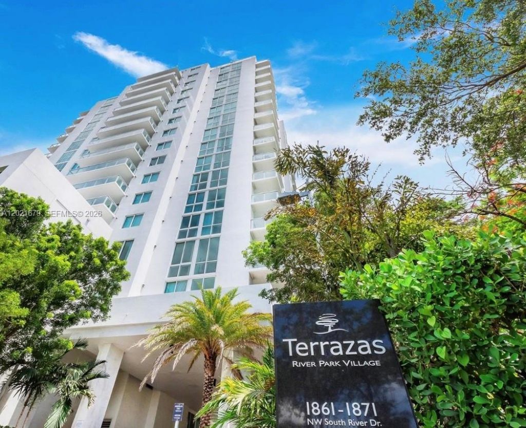 1861 NW S River Dr , Unit 1002, Miami, FL 33125 Photo
