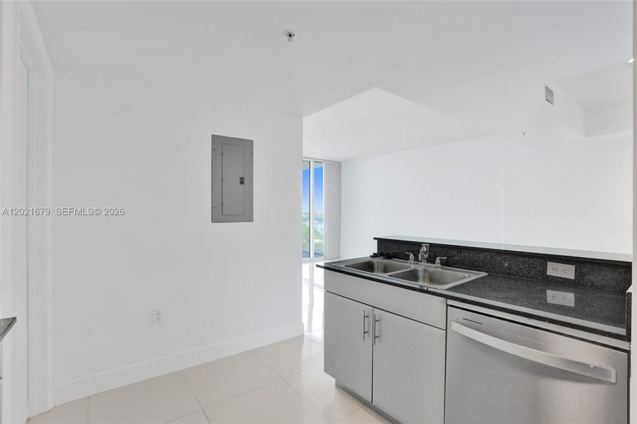 1861 NW S River Dr , Unit 1002, Miami, FL 33125 Photo