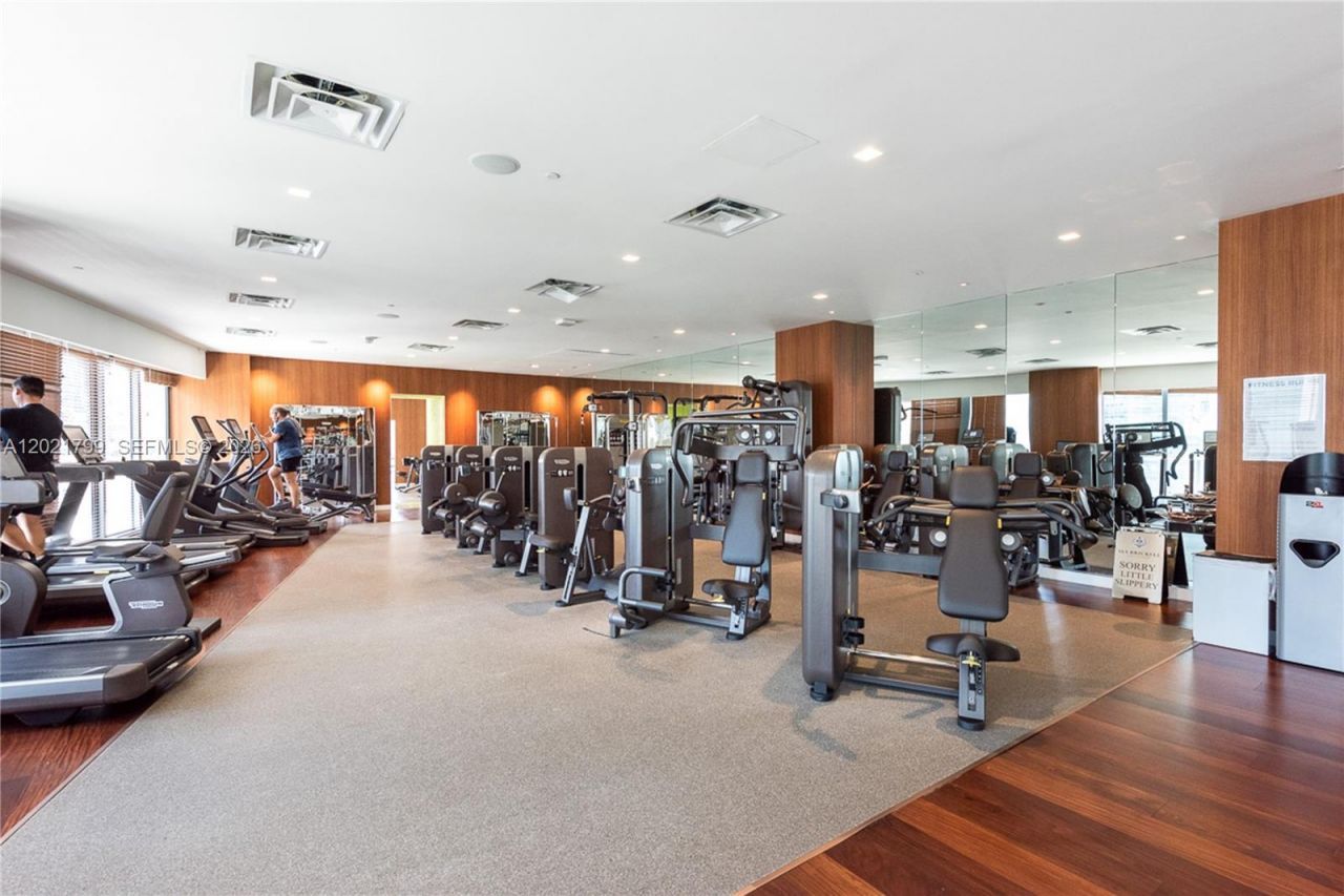 1300 S Miami Ave , Unit 4709, Miami, FL 33130 Photo