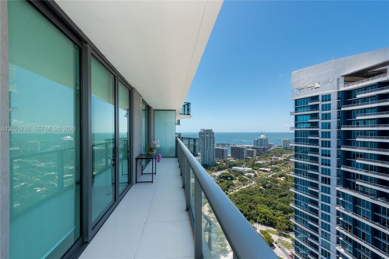 1300 S Miami Ave , Unit 4709, Miami, FL 33130 Photo
