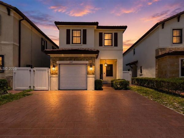3567 W 110th Ter , Hialeah, FL 33018