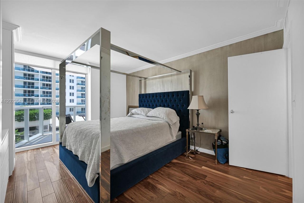 2401 Collins Ave, Unit 504, Miami Beach, FL 33140 Photo