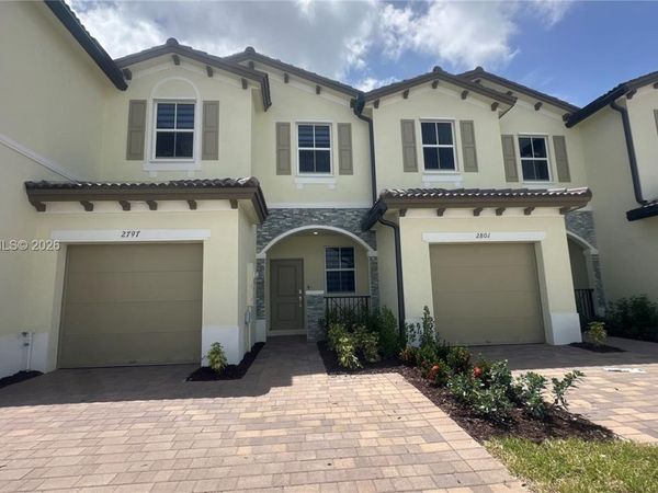 2797 SE 25th Ave. , Homestead, FL 33035