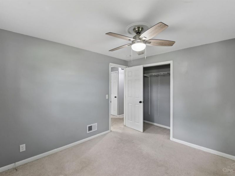 5692 Lauderdale Drive, Cincinnati, OH 45239 Photo 26