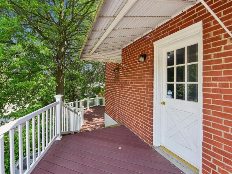 5692 Lauderdale Drive, Cincinnati, OH 45239 Photo 57