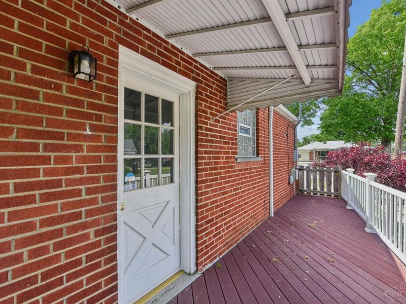 5692 Lauderdale Drive, Cincinnati, OH 45239 Photo 58