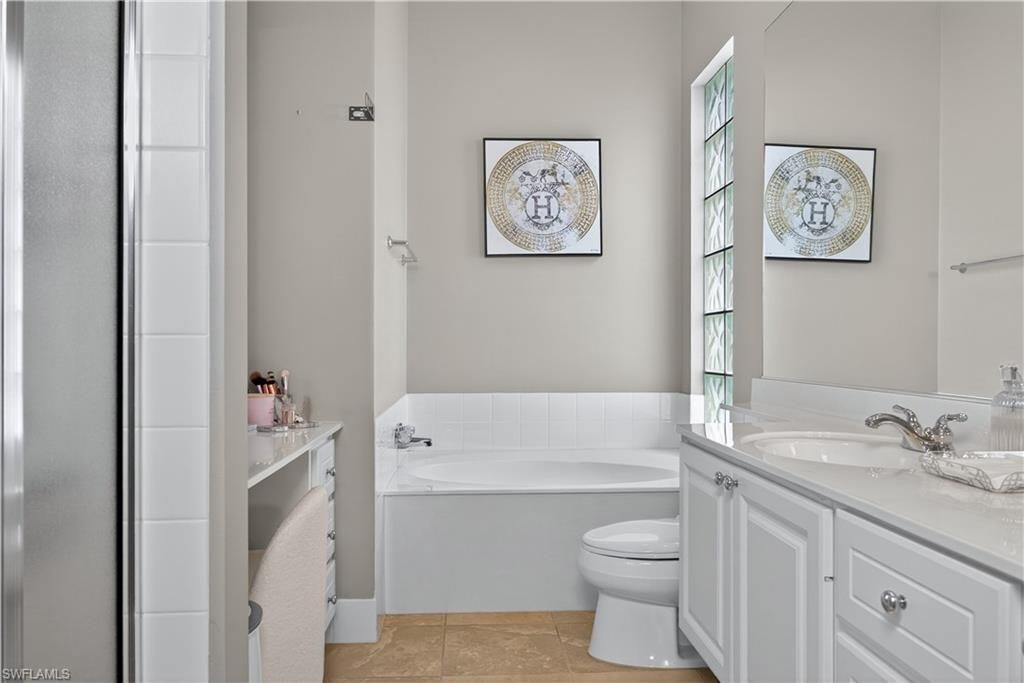 2271 Heydon Cir W, Naples, FL 34120 Photo
